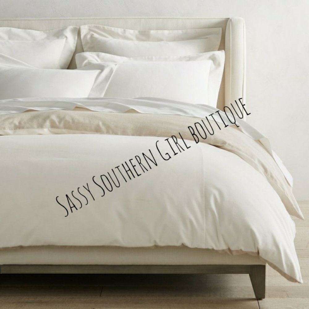 ⭐🆕 Luxurious Velvet Ivory Duvet comforter set
